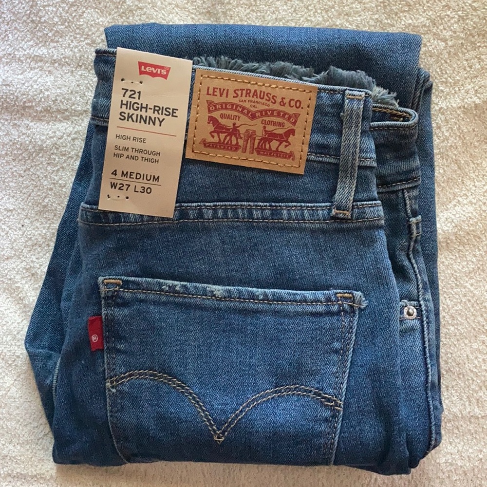 Brand new 721 Levi’s jeans.